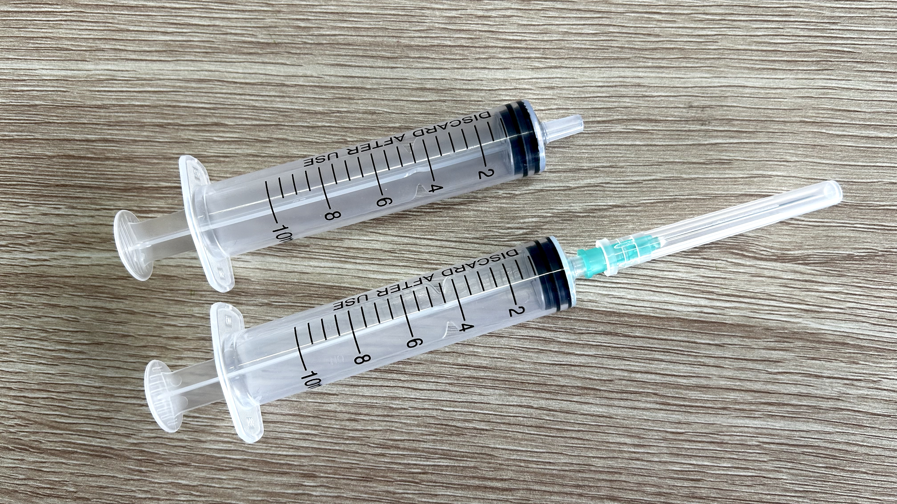 syringe 10ml with needle 21G