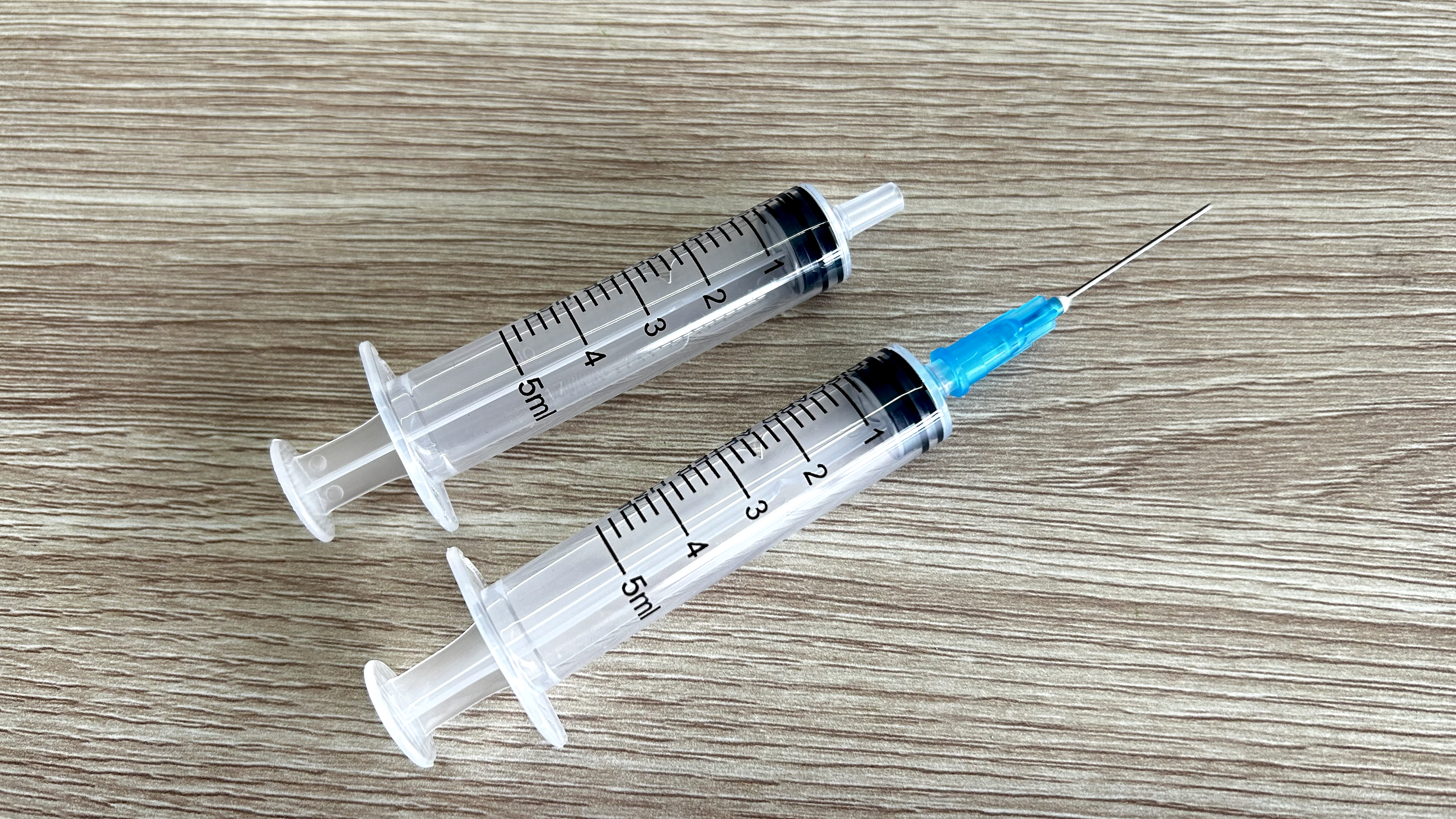 5cc syringe with needle 22G